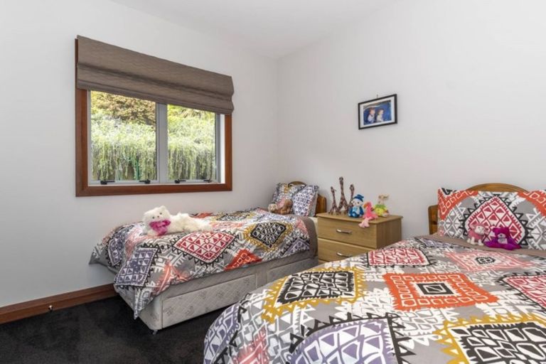 Photo of property in 17 Haden Place, Omokoroa, 3114
