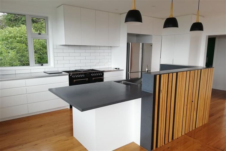 Photo of property in 27 Fortunatus Street, Brooklyn, Wellington, 6021