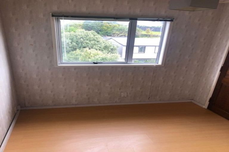 Photo of property in 2/12 Willis Street, Torbay, Auckland, 0630