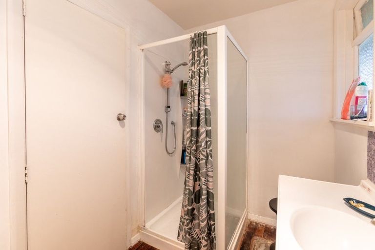 Photo of property in 10 Christian Street, Dannevirke, 4930