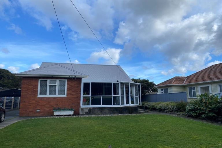 Photo of property in 8 Mawson Street, Waiwhetu, Lower Hutt, 5010
