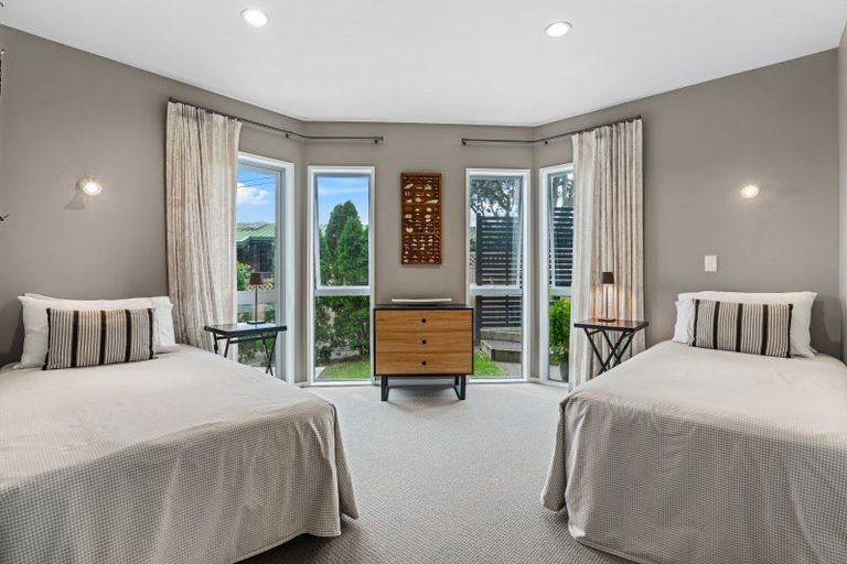 Photo of property in 25 Kowhai Road, Mairangi Bay, Auckland, 0630