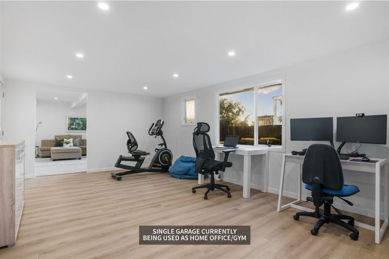 Photo of property in 128 Rangatira Road, Beach Haven, Auckland, 0626