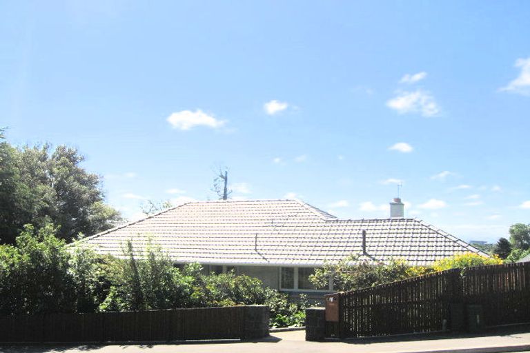 Photo of property in 335 Centaurus Road, Hillsborough, Christchurch, 8022