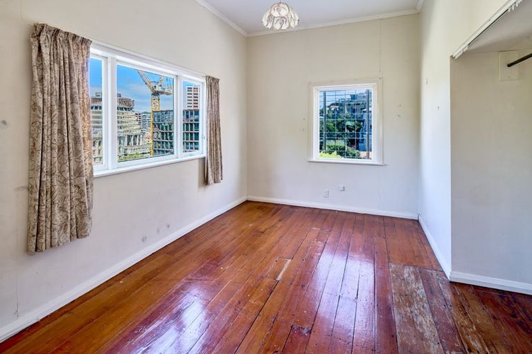 Photo of property in 81 Hill Street, Thorndon, Wellington, 6011