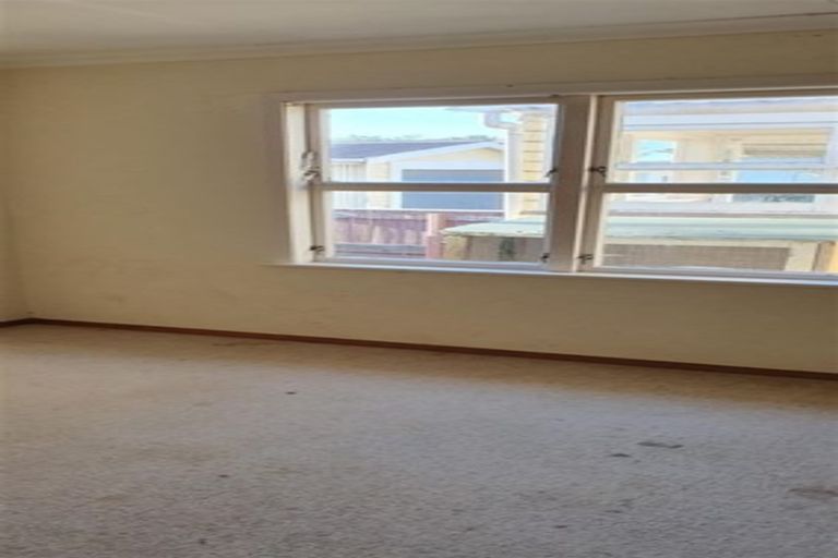 Photo of property in 4 Matai Street, Tokomaru, Palmerston North, 4474