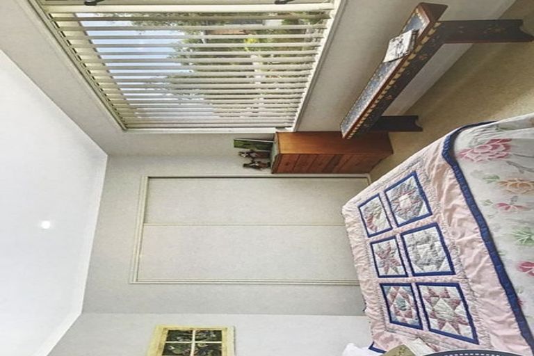 Photo of property in 15 Hawkins Place, Rangiora, 7400
