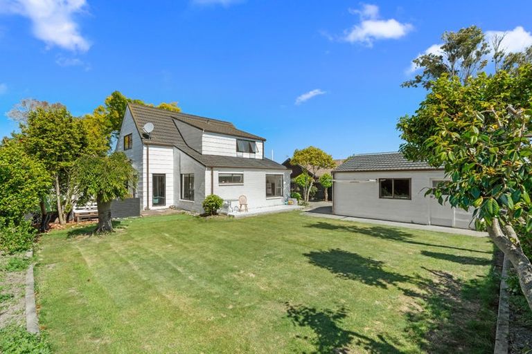 Photo of property in 37 Townshend Crescent, Halswell, Christchurch, 8025