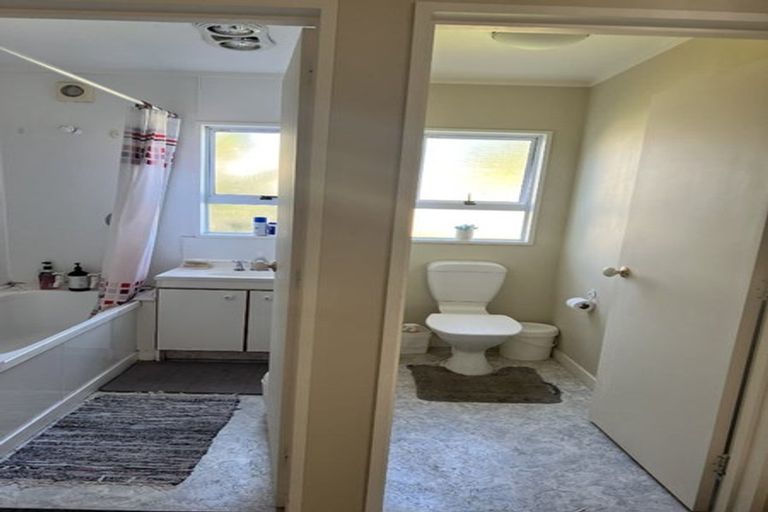 Photo of property in 5 Rowland Avenue, South Dunedin, Dunedin, 9012