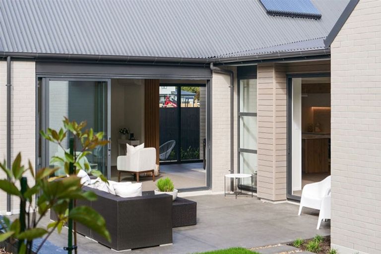 Photo of property in 22 Haughey Drive, Mairehau, Christchurch, 8052