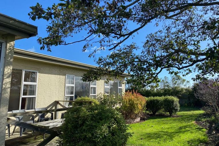Photo of property in 564 No 1 Line, Longburn, Palmerston North, 4475
