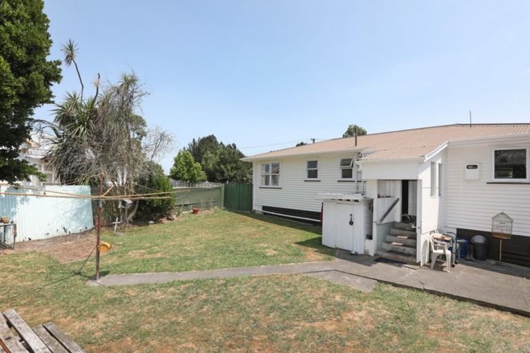 Photo of property in 37 Mill Street, Marton, 4710