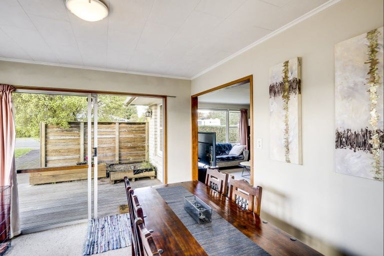 Photo of property in 3 Brookvale Road, Havelock North, 4130