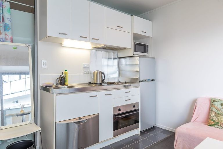 Photo of property in The Volt Apartments, 816/430 Queen Street, Auckland Central, Auckland, 1010
