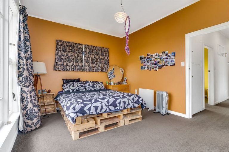 Photo of property in 119 Bowhill Road, New Brighton, Christchurch, 8083