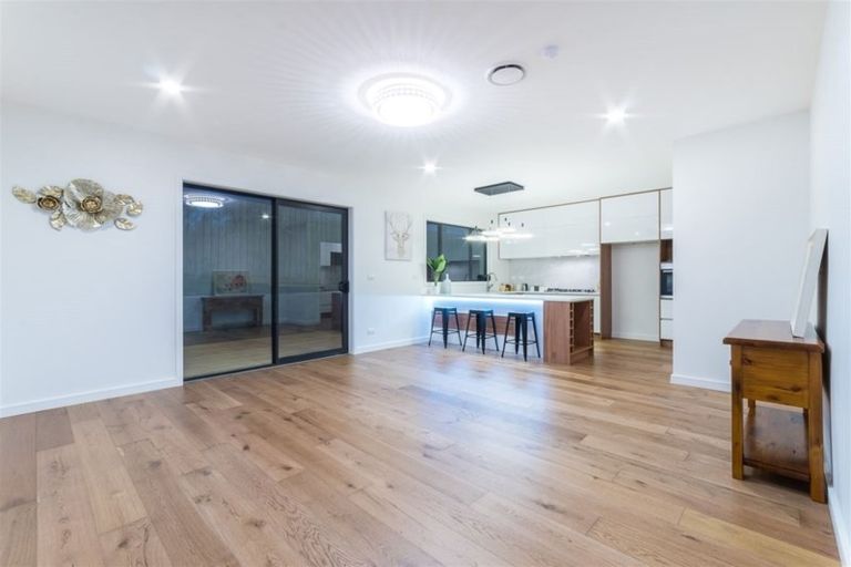 Photo of property in 5 Bight Road, Long Bay, Auckland, 0630