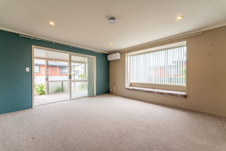Photo of property in 2/125 North Street, Seaview, Timaru, 7910