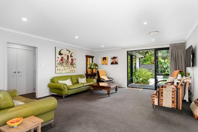 Photo of property in 4 Mckenna Lane, Omokoroa, 3114