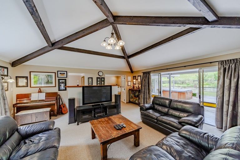 Photo of property in 1772 Porangahau Road, Wanstead, Waipukurau, 4284