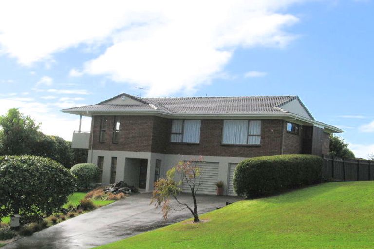 Photo of property in 66 John Gill Road, Shelly Park, Auckland, 2014