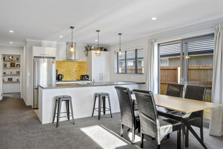 Photo of property in 6 Hurutini Way, Halswell, Christchurch, 8025