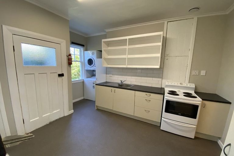 Photo of property in 17 Rakau Road, Hataitai, Wellington, 6021