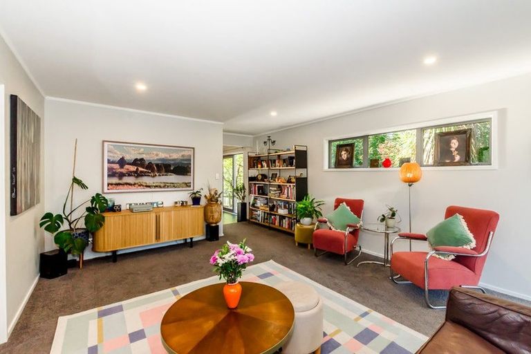 Photo of property in 48 Tutere Street, Waikanae Beach, Waikanae, 5036