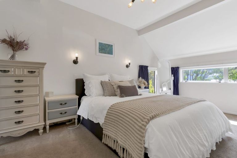 Photo of property in 107 Windermere Road, Papanui, Christchurch, 8053