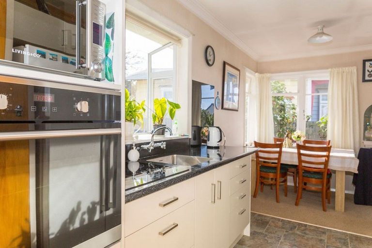 Photo of property in 35 Trafalgar Street, Dannevirke, 4930