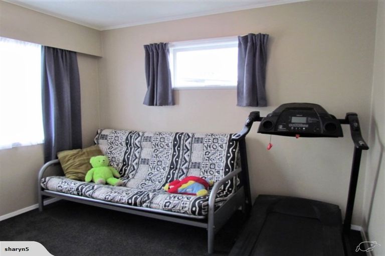 Photo of property in 7 Coleman Street, Paraparaumu, 5032