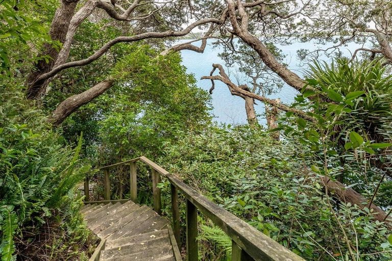 Photo of property in 204 Hurstmere Road, Takapuna, Auckland, 0622