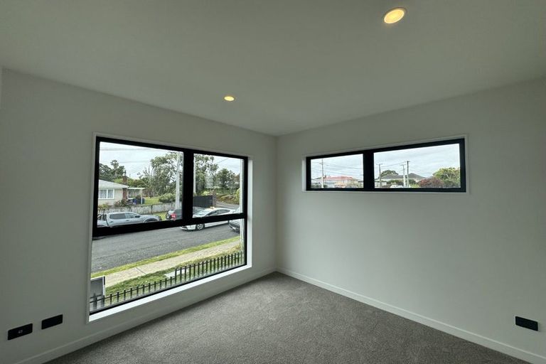 Photo of property in 1/30 Wellesley Road, Mangere Bridge, Auckland, 2022