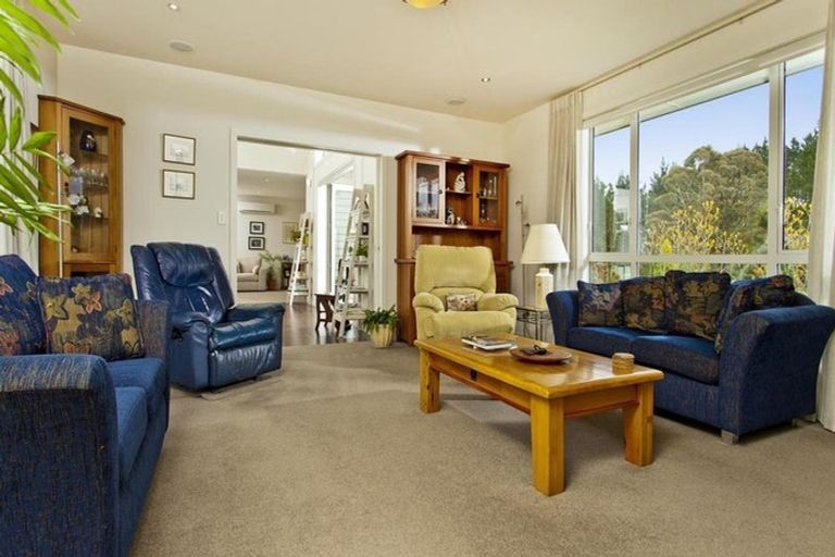 Photo of property in 53 Nixon Road, Taupaki, Henderson, 0782