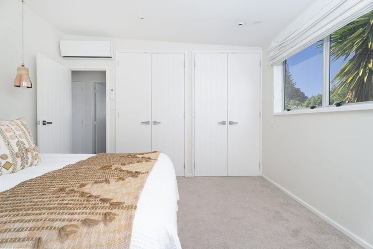Photo of property in 1 The Spinney, Titahi Bay, Porirua, 5022