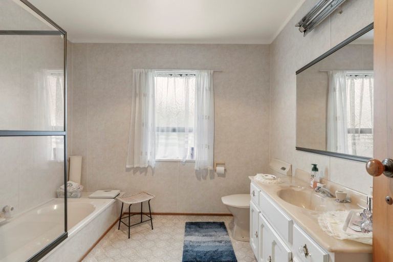 Photo of property in 55 Hillcrest Road, Otumoetai, Tauranga, 3110