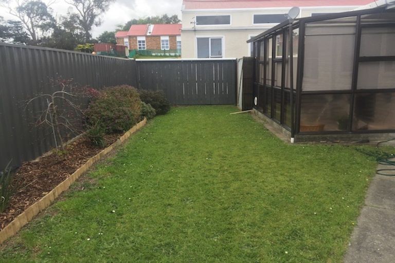 Photo of property in 5 Richardson Street, Woodville, 4920