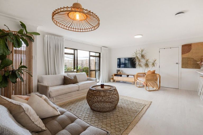 Photo of property in 10c Frances Street, Hamilton East, Hamilton, 3216