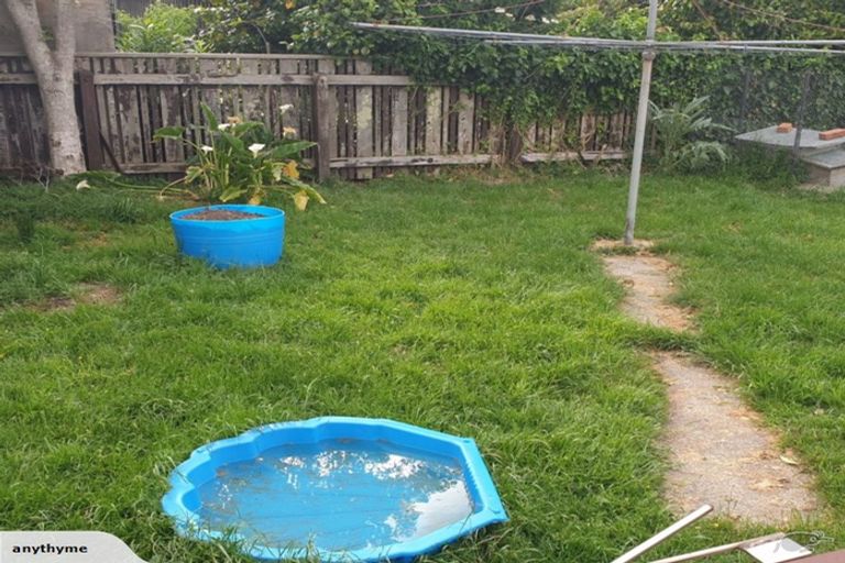 Photo of property in 11 Lyon Street, Marton, 4710