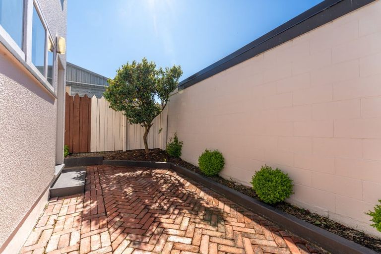 Photo of property in 2/22 Marston Road, Kensington, Timaru, 7910