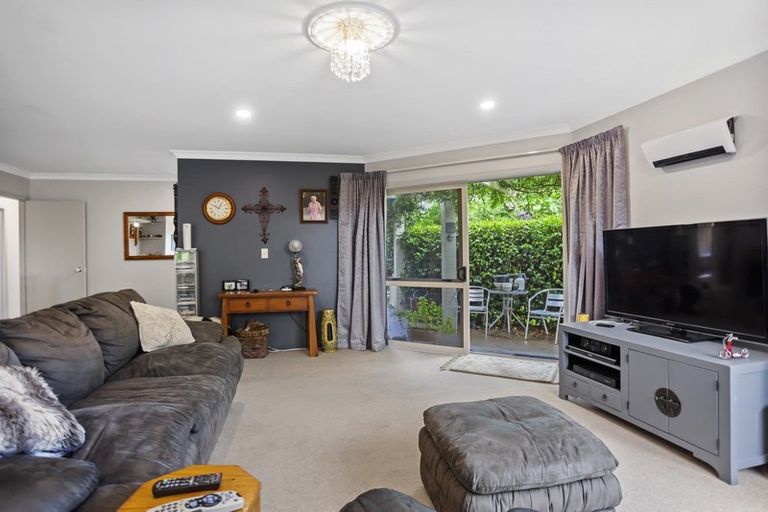 Photo of property in 1 Twickenham Close, Katikati, 3129
