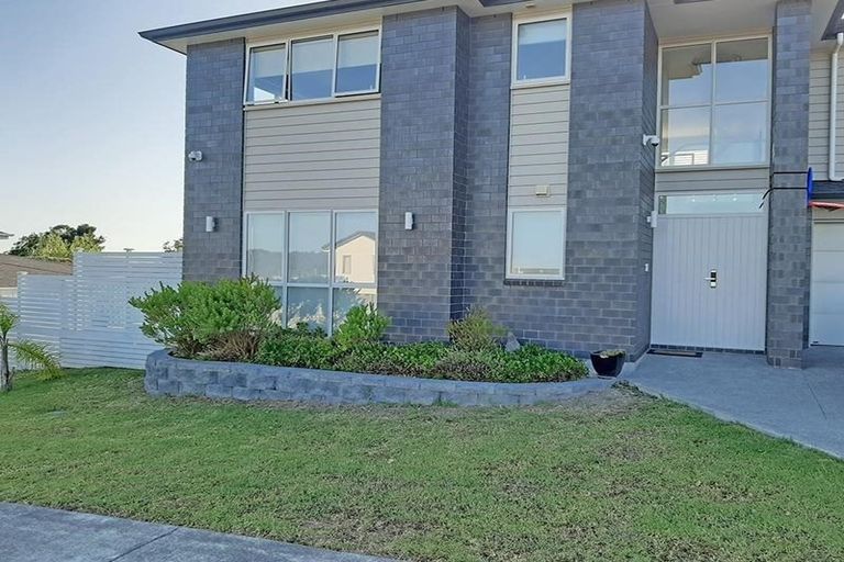 Photo of property in 50 Cirrus Way, Ranui, Auckland, 0612