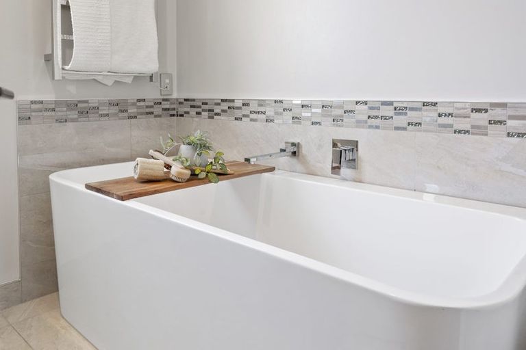 Photo of property in 2 Merlewood Road, Prebbleton, 7604