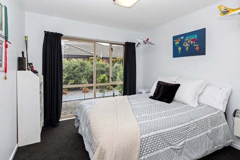 Photo of property in 65 Woodhurst Drive, Casebrook, Christchurch, 8051