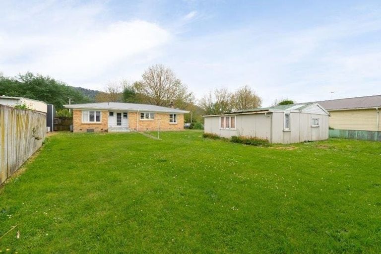 Photo of property in 17 Waipa Esplanade, Ngaruawahia, 3720