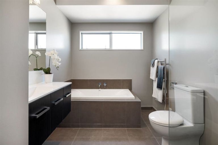 Photo of property in 172b Strickland Street, Sydenham, Christchurch, 8023