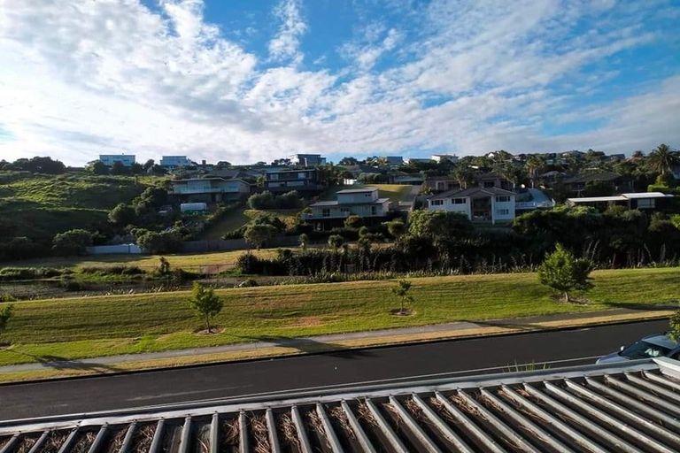Photo of property in 120 Ferry Road, Arkles Bay, Whangaparaoa, 0932