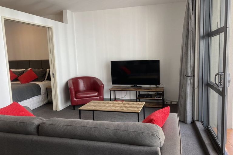 Photo of property in Atrium Towers, 6a/154 The Terrace, Wellington Central, Wellington, 6011