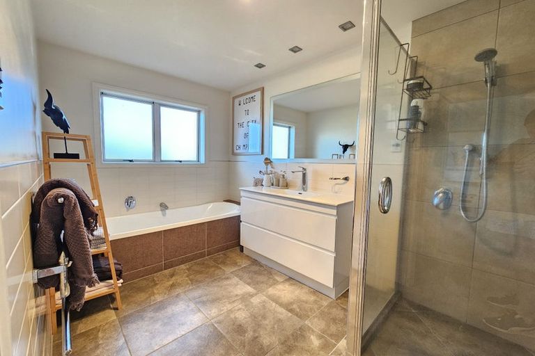 Photo of property in 10 Pompallier Estate Drive, Maunu, Whangarei, 0110