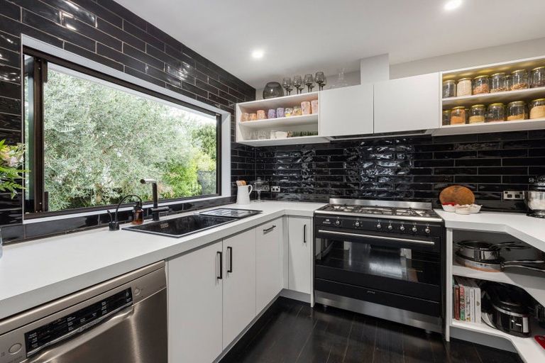 Photo of property in 6 Charmaine Crescent, Chartwell, Hamilton, 3210