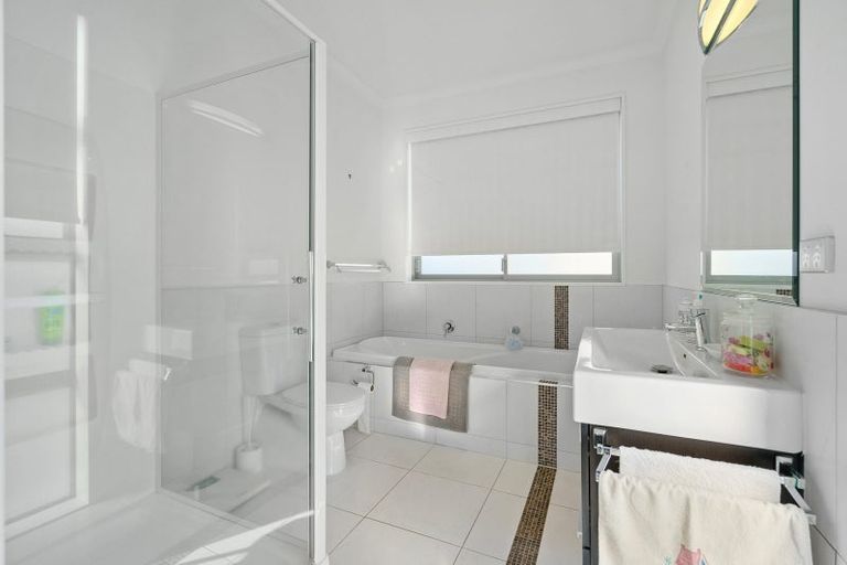 Photo of property in 183 Taylor Street, Cambridge, 3434